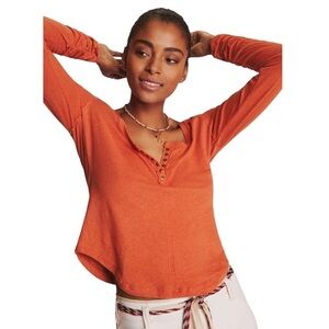 Pilcro Orange Long Sleeve Blouse Scrunched Sleeves Button Up Casual Flowy Color